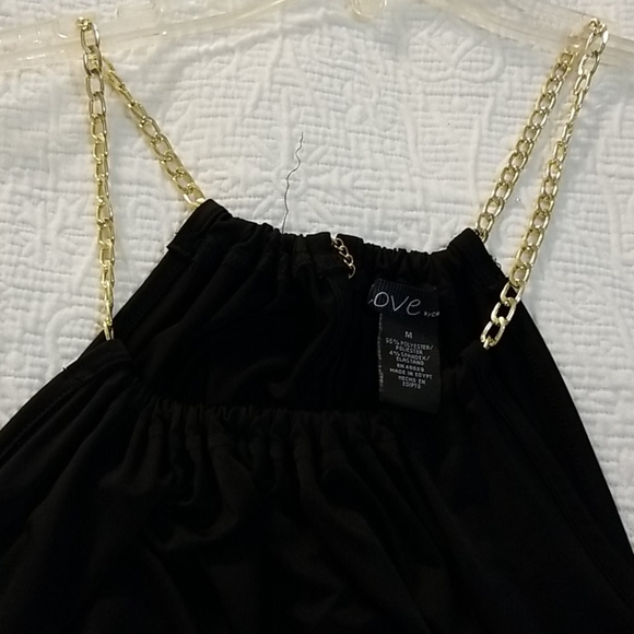 Blk top - Picture 2 of 3